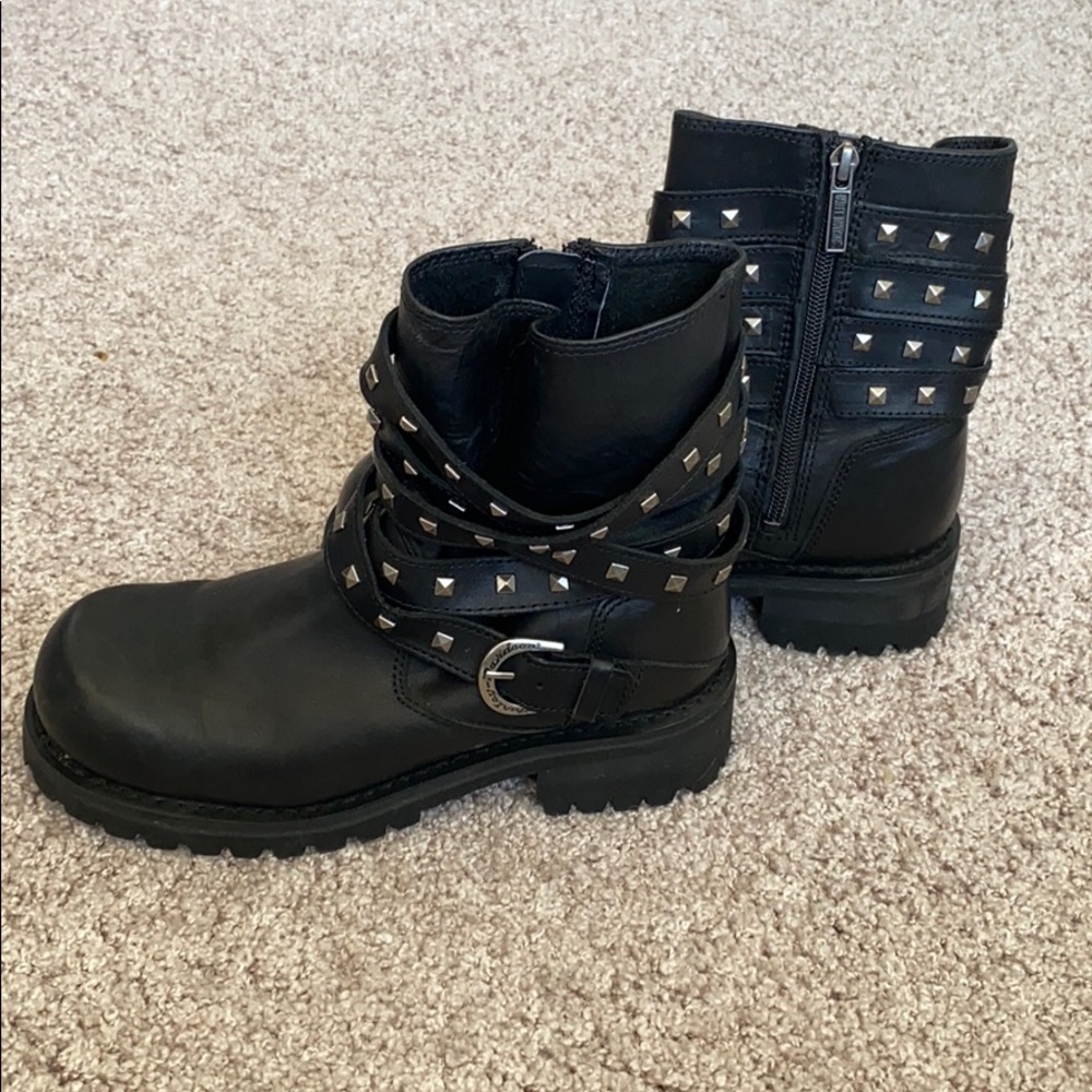 Women’s Harley Davidson boots